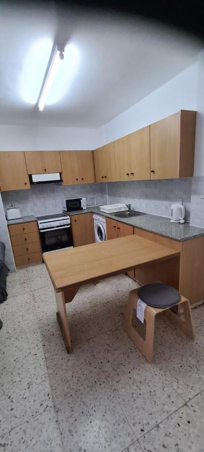 Latchi Area Apartments Eksteriør billede