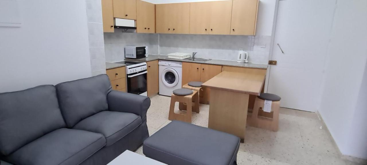 Latchi Area Apartments Eksteriør billede